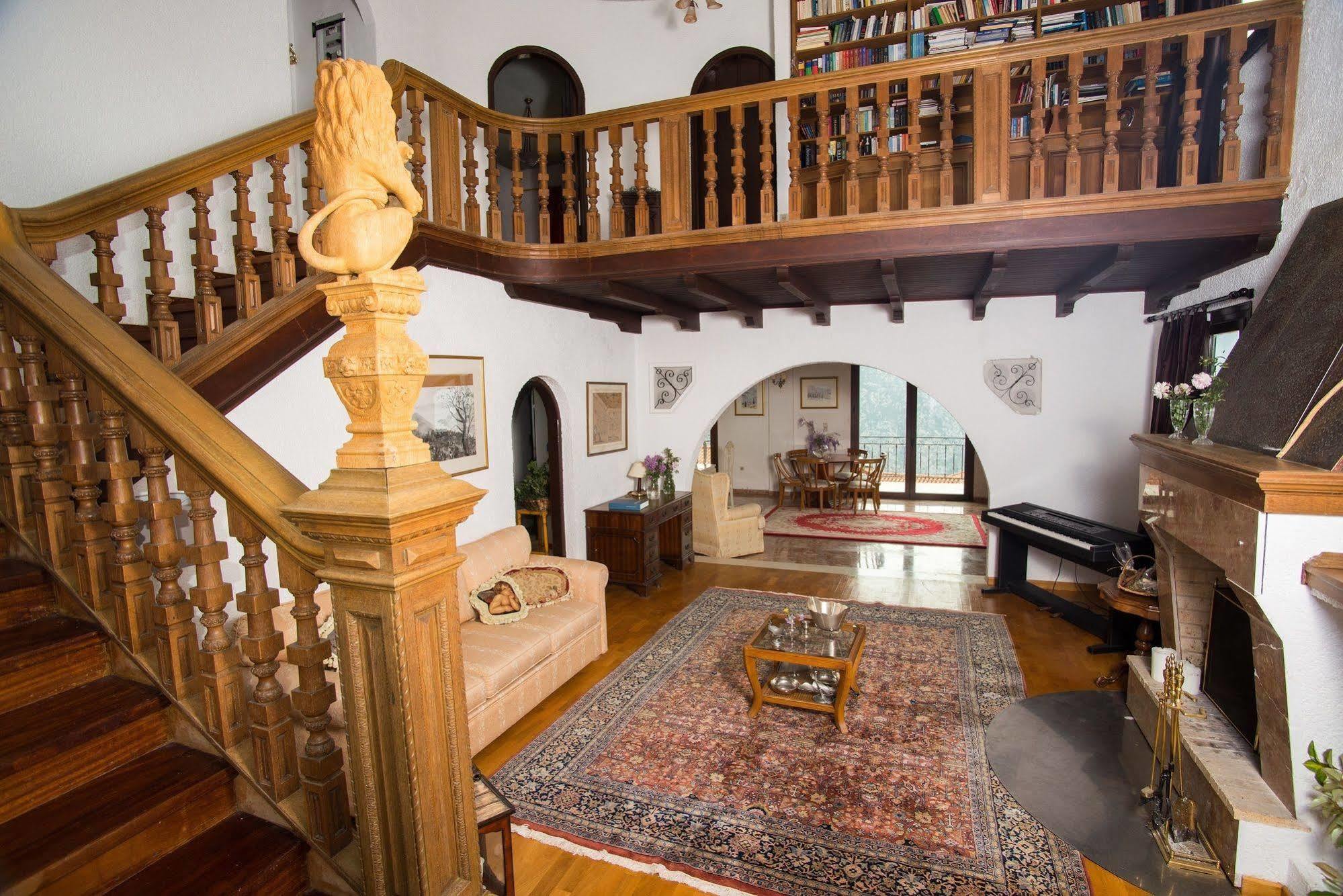 Historic Villa Delphi 외부 사진